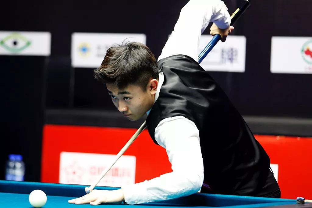 美媒预测湖人休赛期8笔引援交易：4换1引进拉文 两届盖帽王在列.