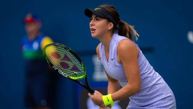 中的移动策 中的移动策